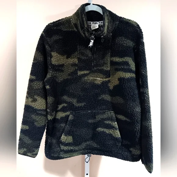 PINK Victoria's Secret Women's (Size SP) Camouflage Green Print Zip Pullover - Picture 1 of 9